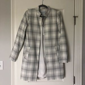 NWT Carolina Belle Black and Off-White Jacket